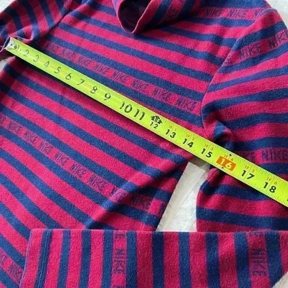 Womens nike sportsware block logo rare sweater size small - Picture 8 of 9